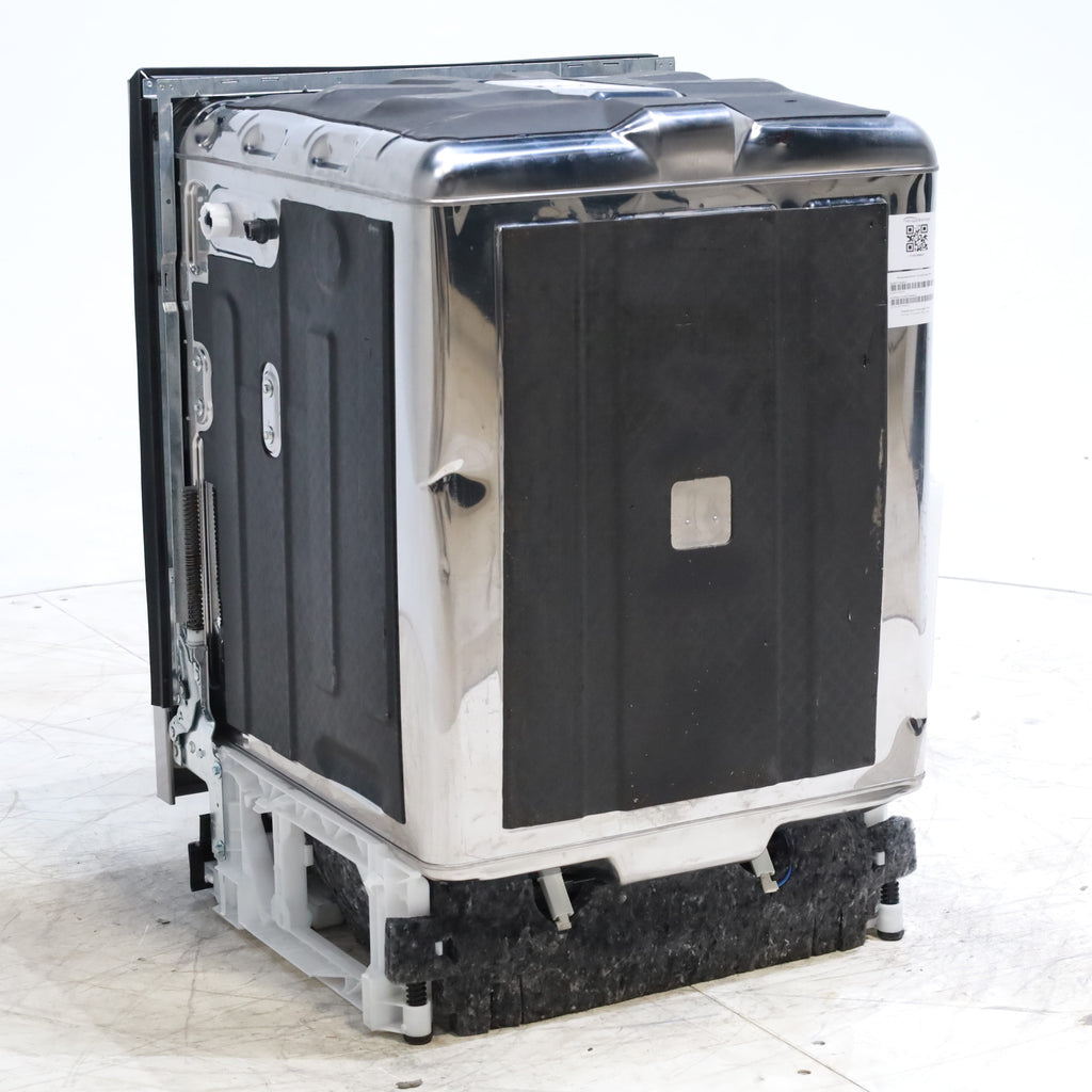 Pictures of 24 in. KitchenAid PrintShield ENERGY STAR Stainless Steel Built-In Front Control Tall Tub 39 dBA Dishwasher with Stainless Steel Tub - Scratch & Dent - Minor - Neu Appliance Outlet - Discount Appliance Outlet in Austin, Tx