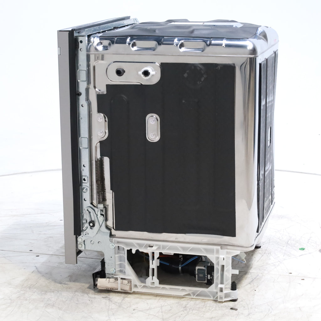 Pictures of Standard 24 in. Fingerprint Resistant Whirlpool Built In Dishwasher with 3rd Rack - Scratch & Dent - Minor - Neu Appliance Outlet - Discount Appliance Outlet in Austin, Tx