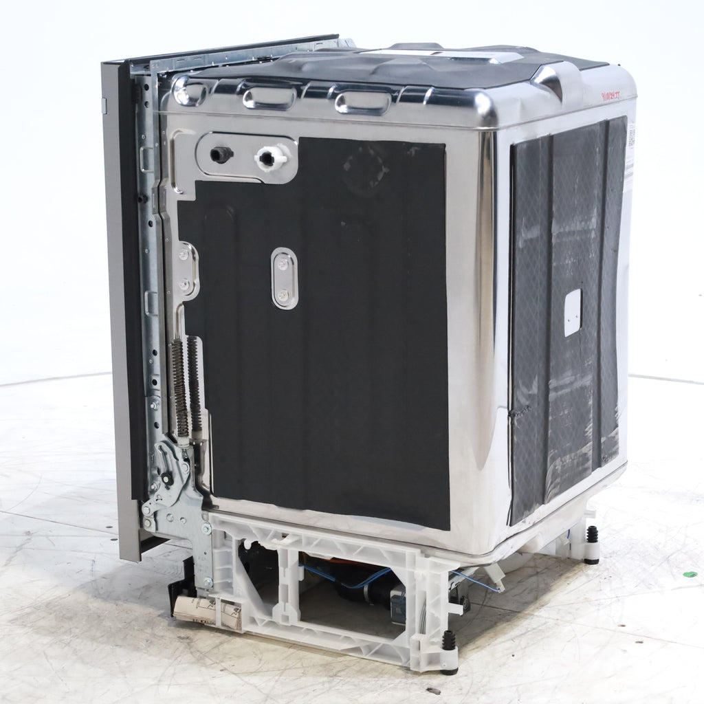 Pictures of Standard 24 in. Fingerprint Resistant Whirlpool Built In Dishwasher with 3rd Rack - Scratch & Dent - Minor - Neu Appliance Outlet - Discount Appliance Outlet in Austin, Tx