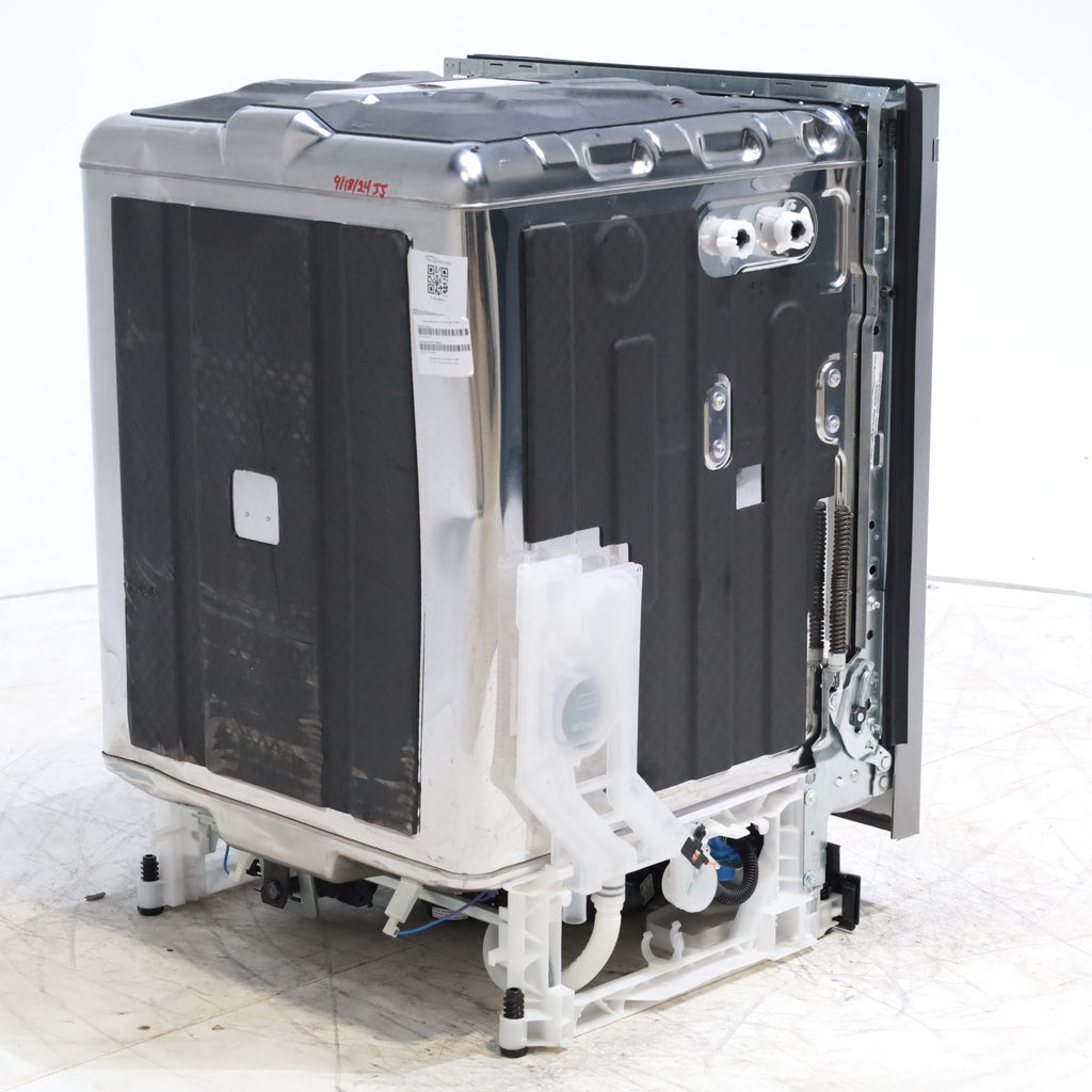 Pictures of Standard 24 in. Fingerprint Resistant Whirlpool Built In Dishwasher with 3rd Rack - Scratch & Dent - Minor - Neu Appliance Outlet - Discount Appliance Outlet in Austin, Tx