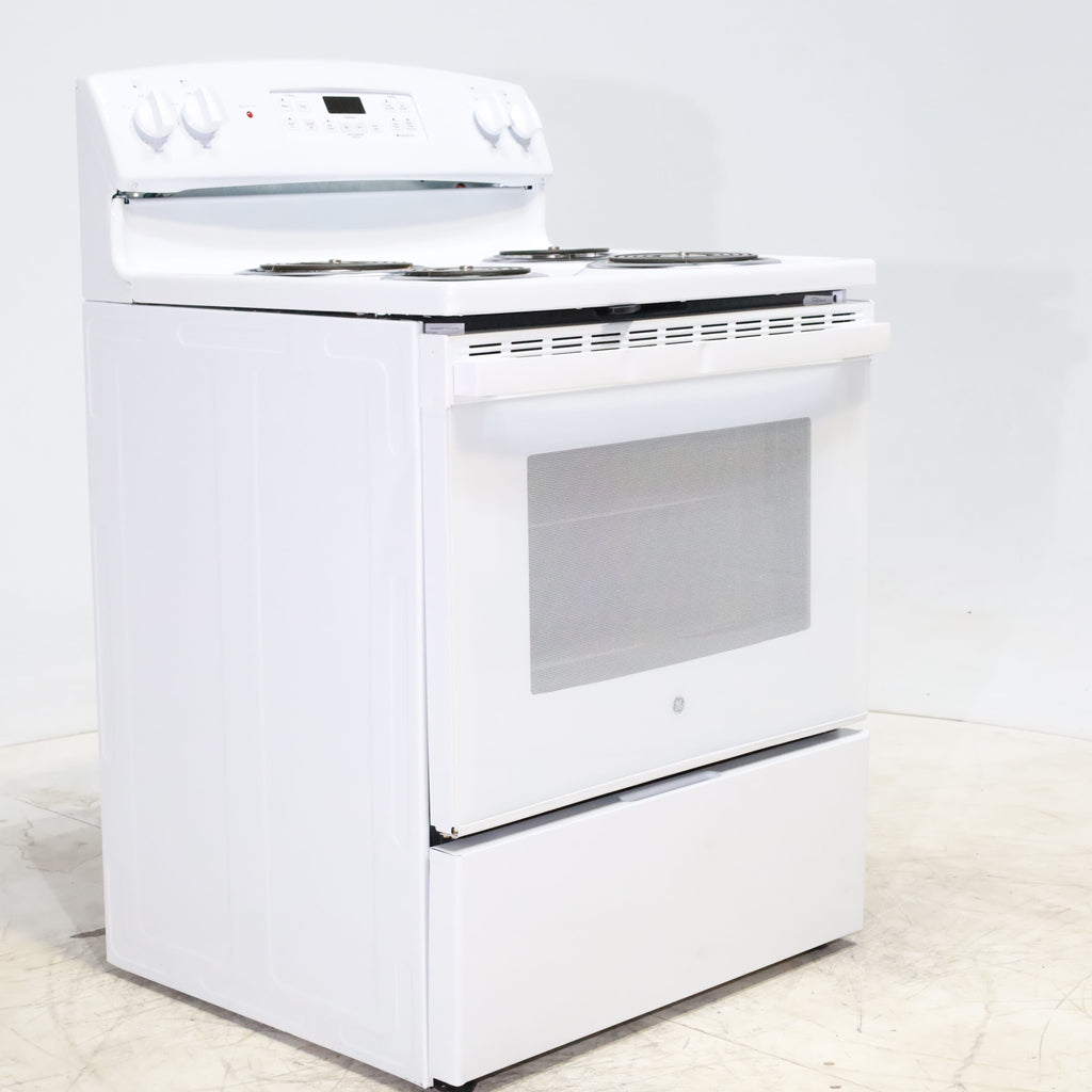 Pictures of White GE 5.0 cu. ft. Freestanding 4 Heating Element Electric Range with Dual Element Baking - Scratch & Dent - Minor - Neu Appliance Outlet - Discount Appliance Outlet in Austin, Tx