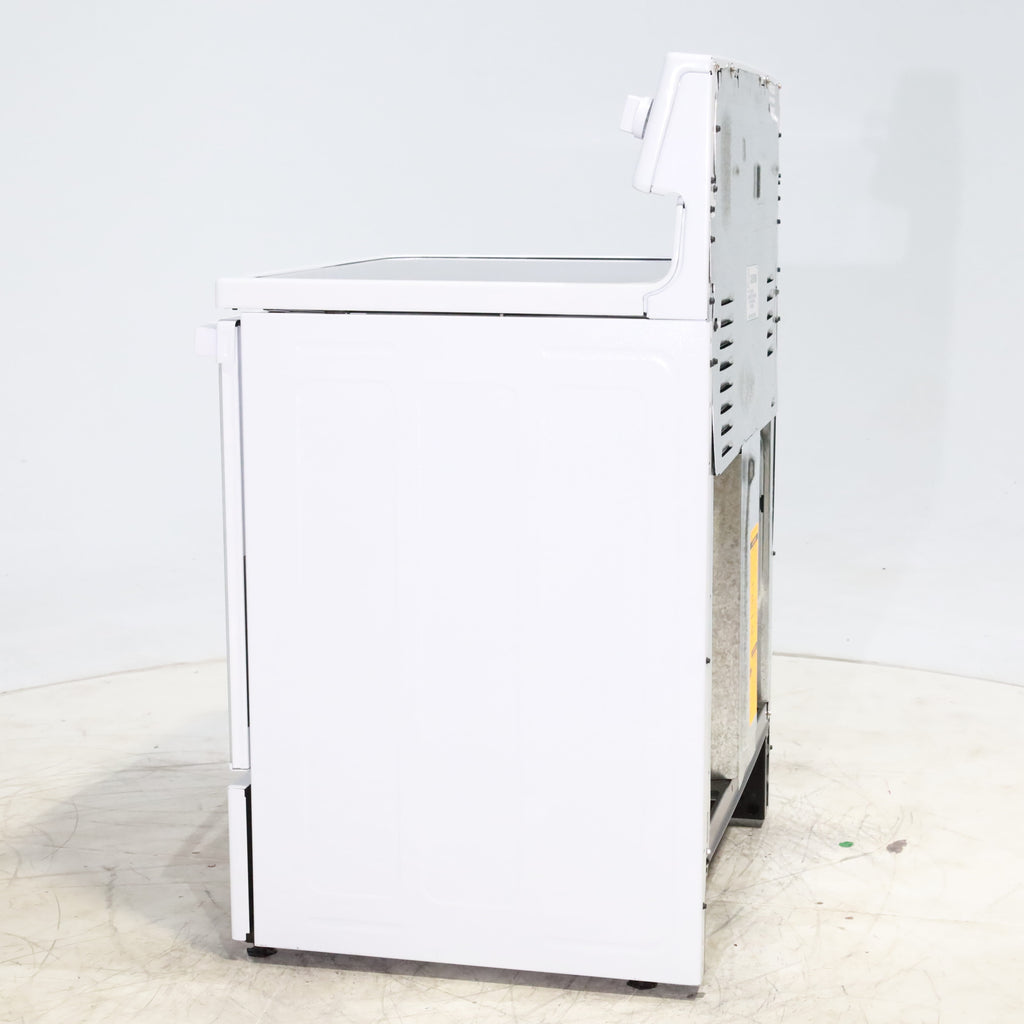 Pictures of White GE 5.3 cu. ft. 4 Element Freestanding Electric Range with Dual Element Baking - Scratch & Dent - Minor - Neu Appliance Outlet - Discount Appliance Outlet in Austin, Tx