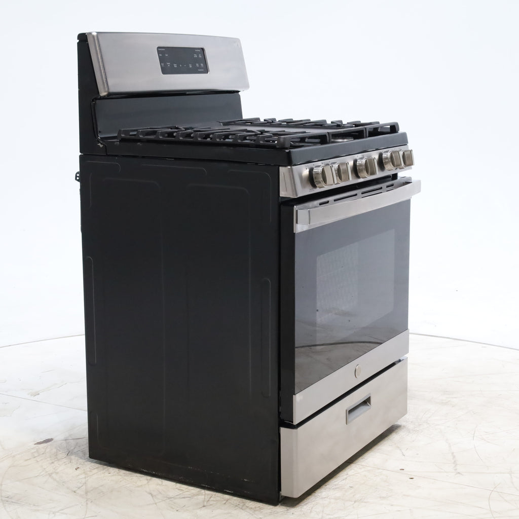 Pictures of Stainless Steel GE 5.0 cu. ft. Freestanding 5 Burner Gas Range with Cast-Iron Grates - Scratch & Dent - Minor - Neu Appliance Outlet - Discount Appliance Outlet in Austin, Tx