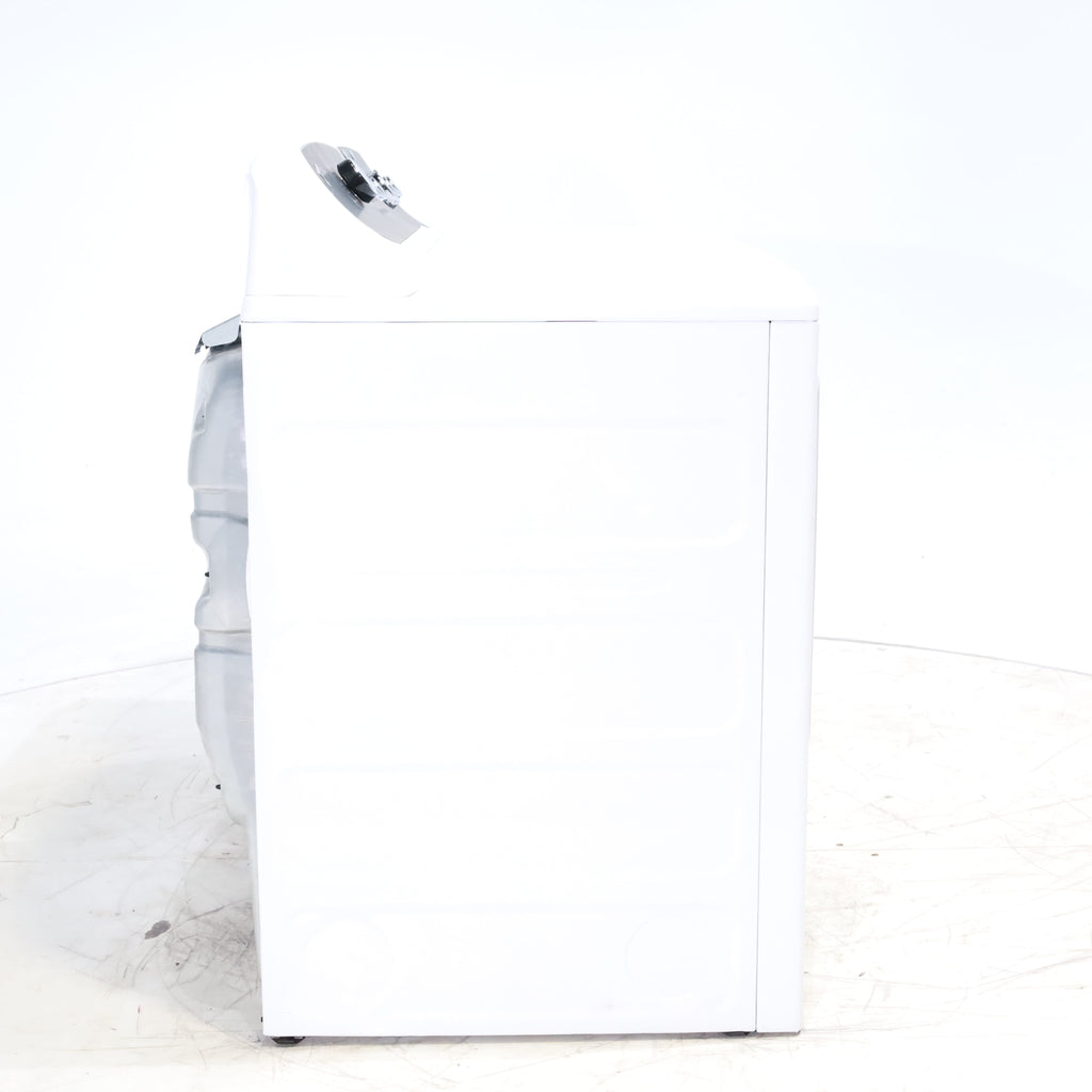 Pictures of GE 4.5 cu. ft. Capacity Washer with Stainless Steel Basket, Cold Plus and Wash Boost and GE 7.4 cu. ft. Capacity Electric Dryer with Up To 120 ft. Venting and Sensor Dry - Scratch & Dent - Minor | Moderate - Neu Appliance Outlet - Discount Appliance Outlet in Austin, Tx