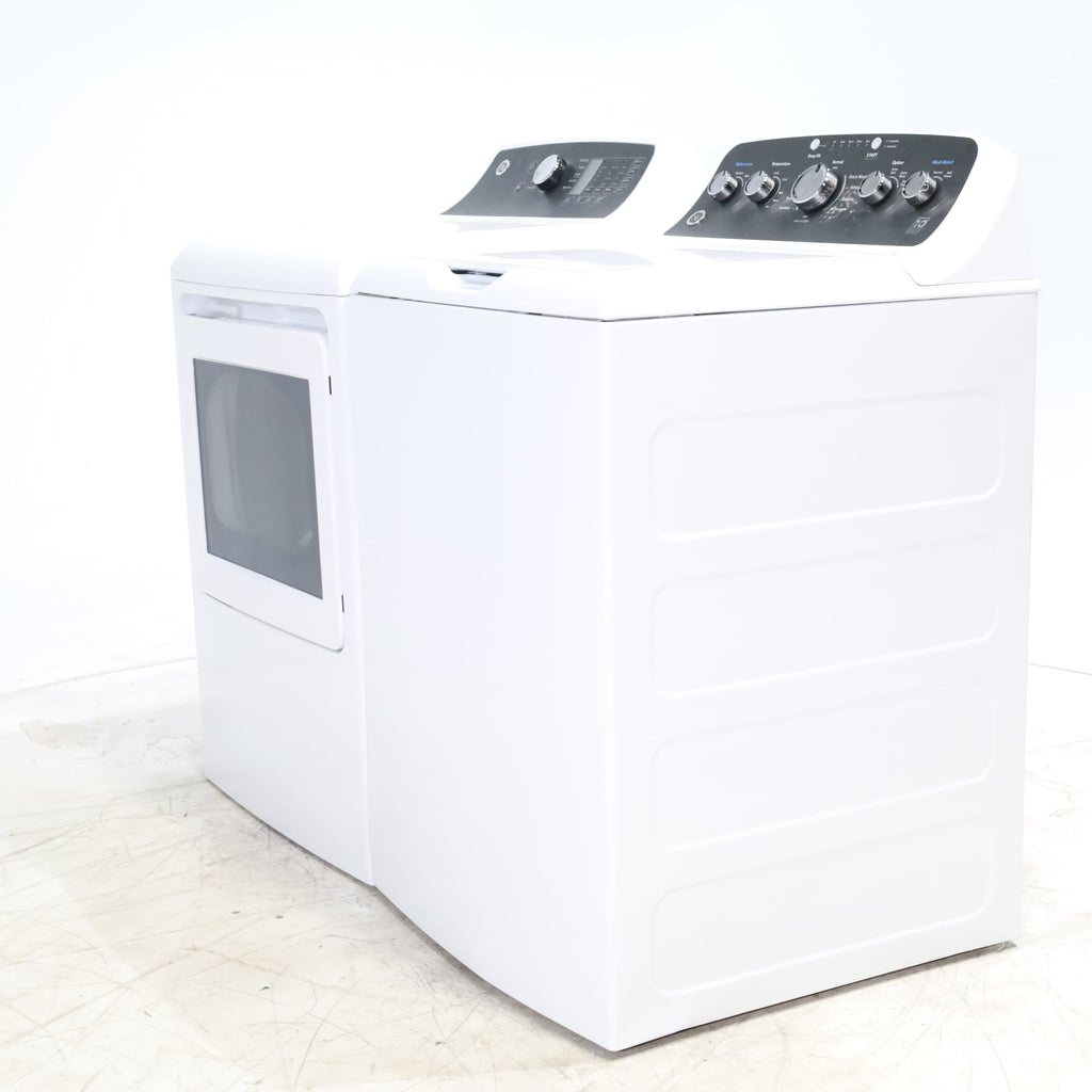 Pictures of GE 4.5 cu. ft. Capacity Washer with Stainless Steel Basket, Cold Plus and Wash Boost and GE 7.4 cu. ft. Capacity Electric Dryer with Up To 120 ft. Venting and Sensor Dry - Scratch & Dent - Minor | Moderate - Neu Appliance Outlet - Discount Appliance Outlet in Austin, Tx