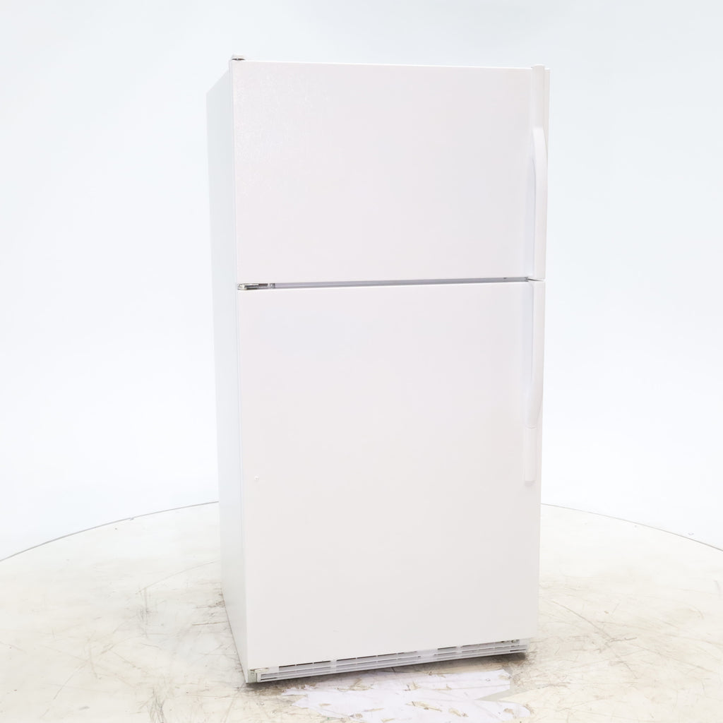 Pictures of 33" Wide 20.6 cu ft Maytag White Top and Bottom Refrigerator with Ice Maker - Certified Refurbished - Neu Appliance Outlet - Discount Appliance Outlet in Austin, Tx