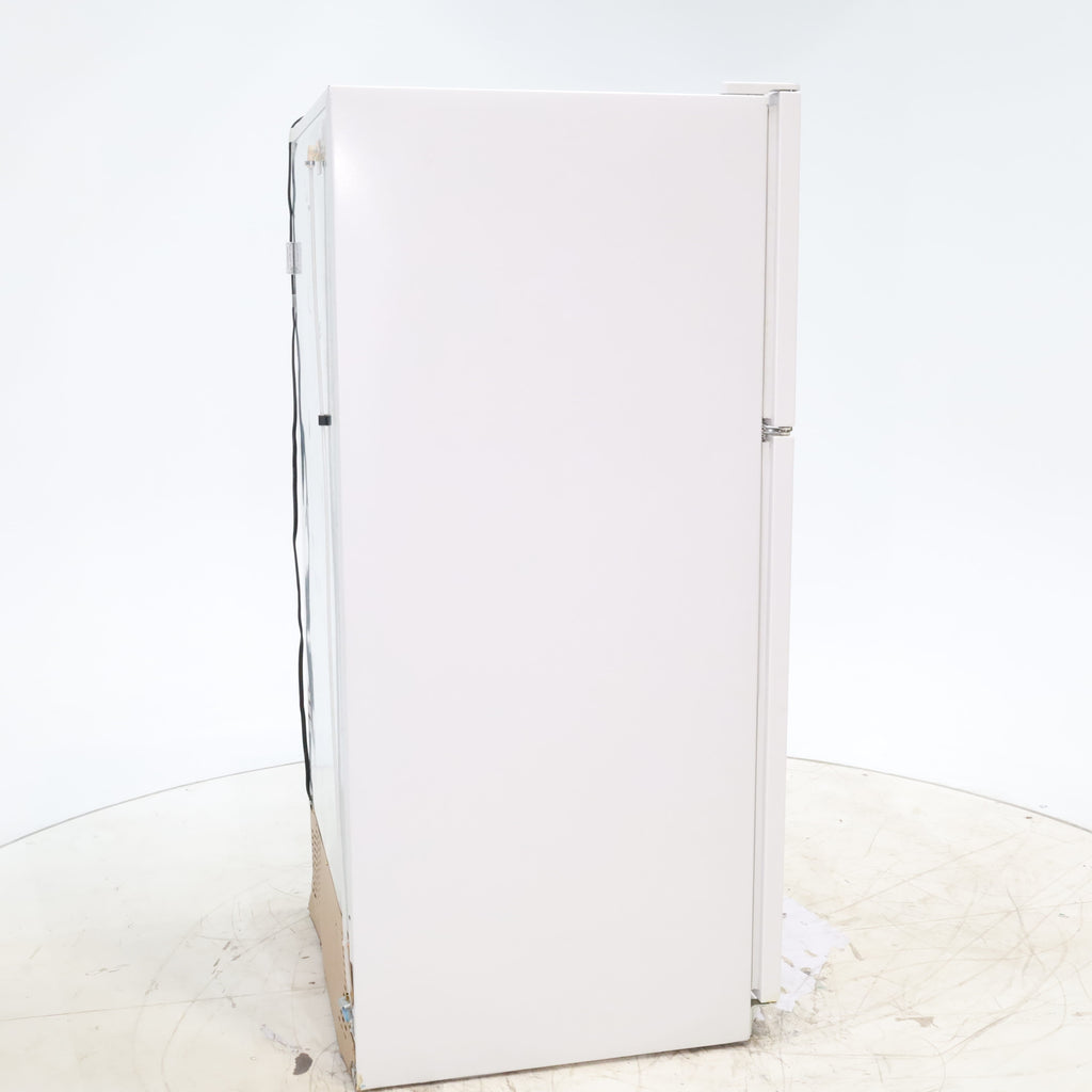 Pictures of 33" Wide 20.6 cu ft Maytag White Top and Bottom Refrigerator with Ice Maker - Certified Refurbished - Neu Appliance Outlet - Discount Appliance Outlet in Austin, Tx
