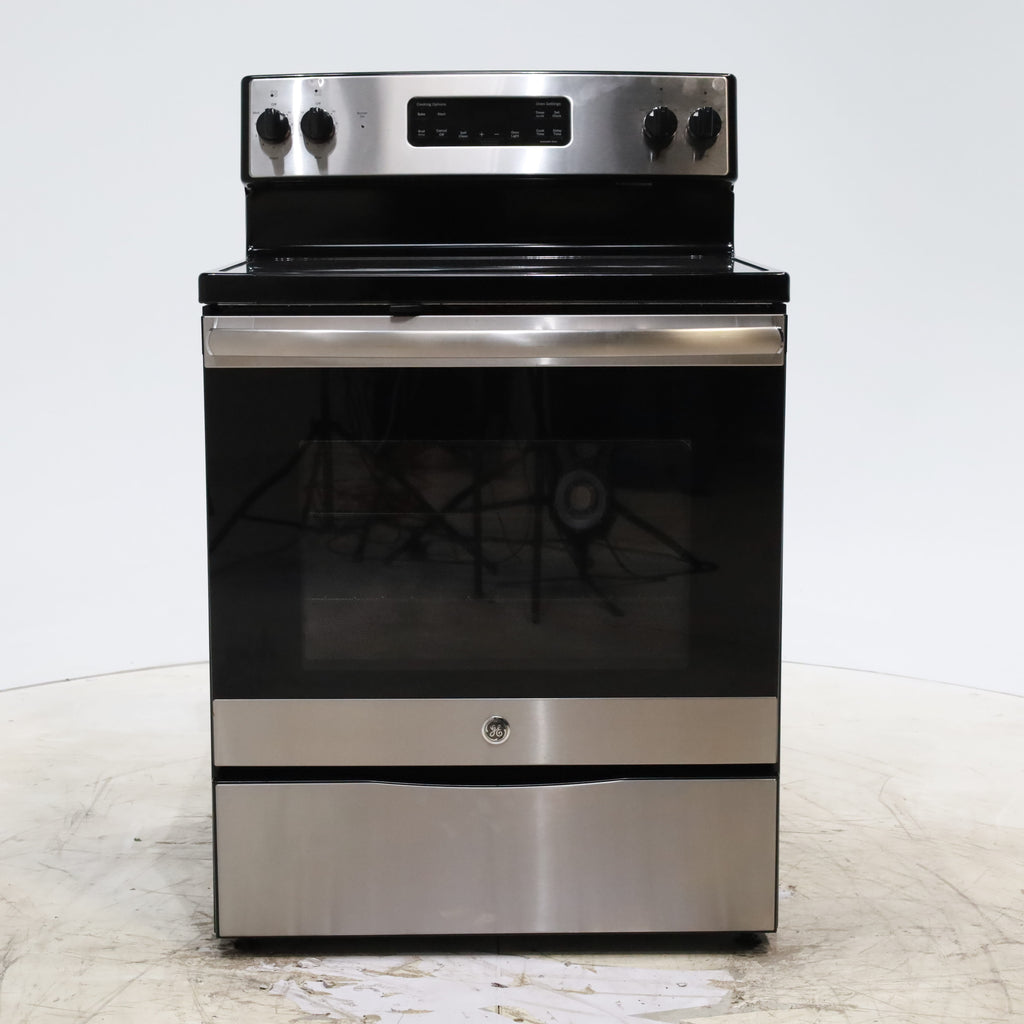 Pictures of GE Stainless Steel & Black Free-Standing Electric Range with 8" Power Boil Element - Certified Refurbished - Neu Appliance Outlet - Discount Appliance Outlet in Austin, Tx