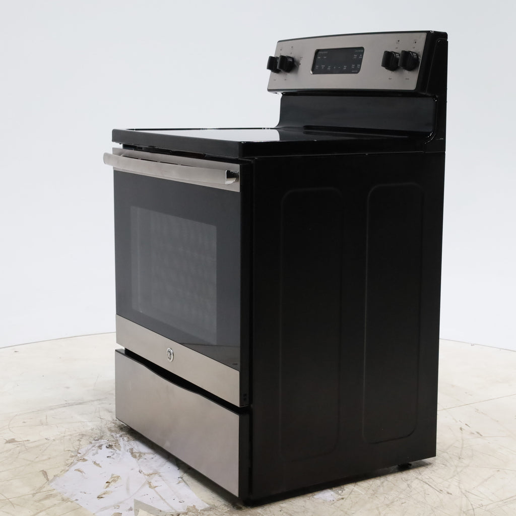 Pictures of GE Stainless Steel & Black Free-Standing Electric Range with 8" Power Boil Element - Certified Refurbished - Neu Appliance Outlet - Discount Appliance Outlet in Austin, Tx