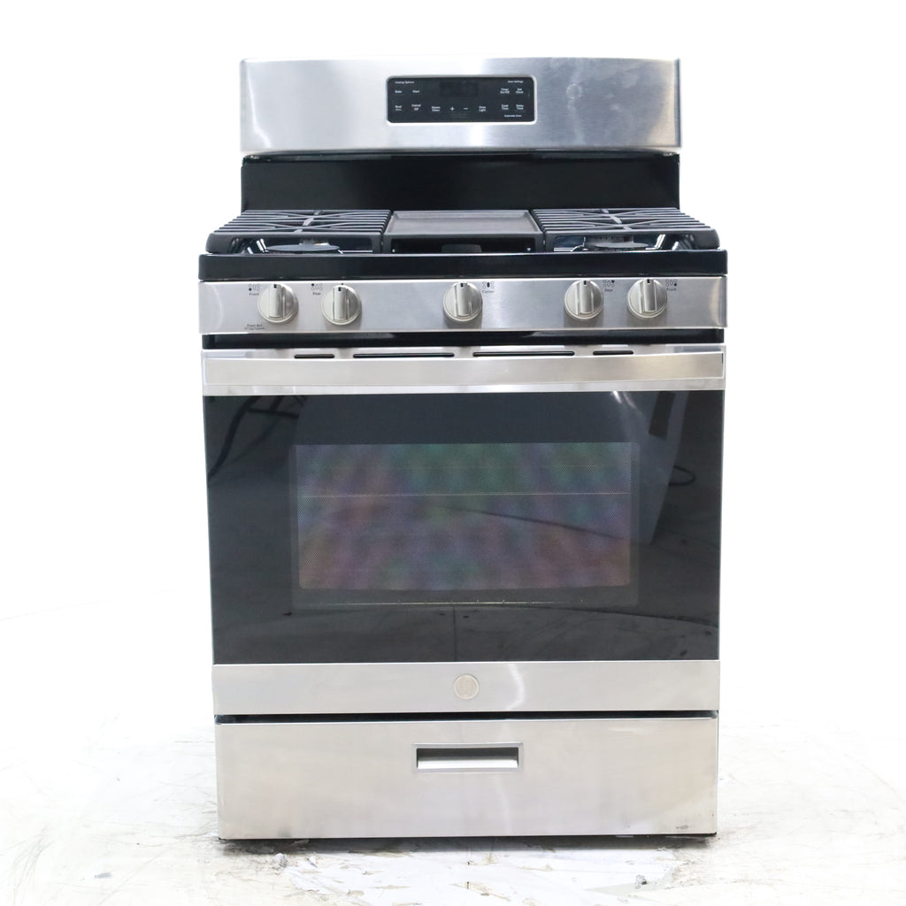 Pictures of Stainless Steel GE 5.0 cu. ft. Freestanding 5 Burner Gas Range with Cast-Iron Grates - Scratch & Dent - Minor - Neu Appliance Outlet - Discount Appliance Outlet in Austin, Tx