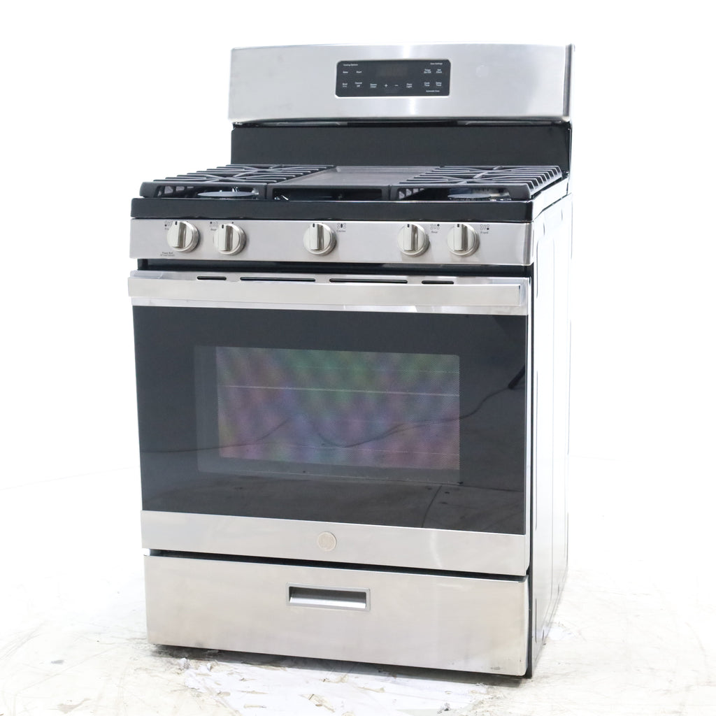 Pictures of Stainless Steel GE 5.0 cu. ft. Freestanding 5 Burner Gas Range with Cast-Iron Grates - Scratch & Dent - Minor - Neu Appliance Outlet - Discount Appliance Outlet in Austin, Tx