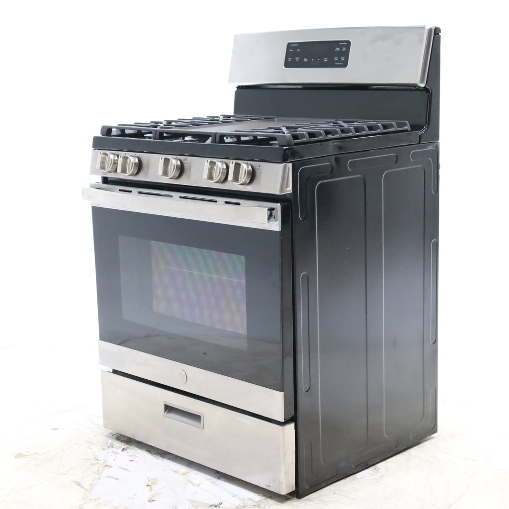 Pictures of Stainless Steel GE 5.0 cu. ft. Freestanding 5 Burner Gas Range with Cast-Iron Grates - Scratch & Dent - Minor - Neu Appliance Outlet - Discount Appliance Outlet in Austin, Tx