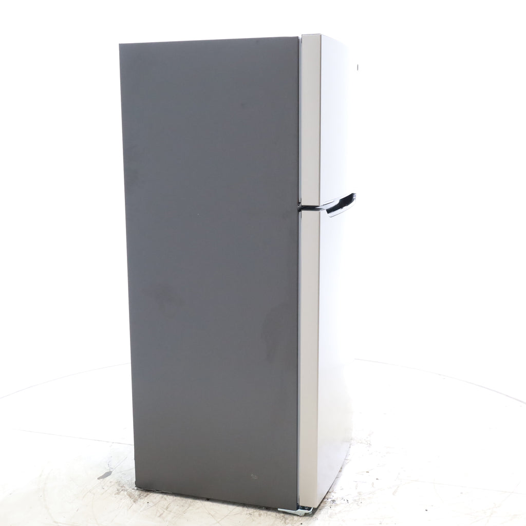 Pictures of 30" Wide Easy Care Stainless Steel Frigidaire 18.3 cu. ft. Top Freezer Bottom Refrigerator with EvenTemp Cooling System - Scratch and Dent - Moderate - Neu Appliance Outlet - Discount Appliance Outlet in Austin, Tx