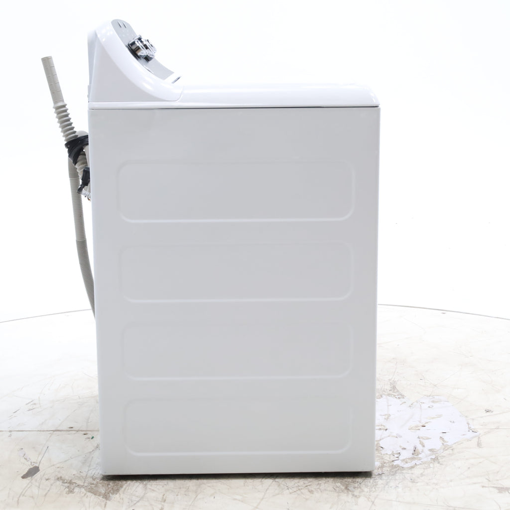 Pictures of GE 4.5 cu. ft. Capacity Washer with Stainless Steel Basket, Cold Plus and Wash Boost - Scratch & Dent - Minor - Neu Appliance Outlet - Discount Appliance Outlet in Austin, Tx