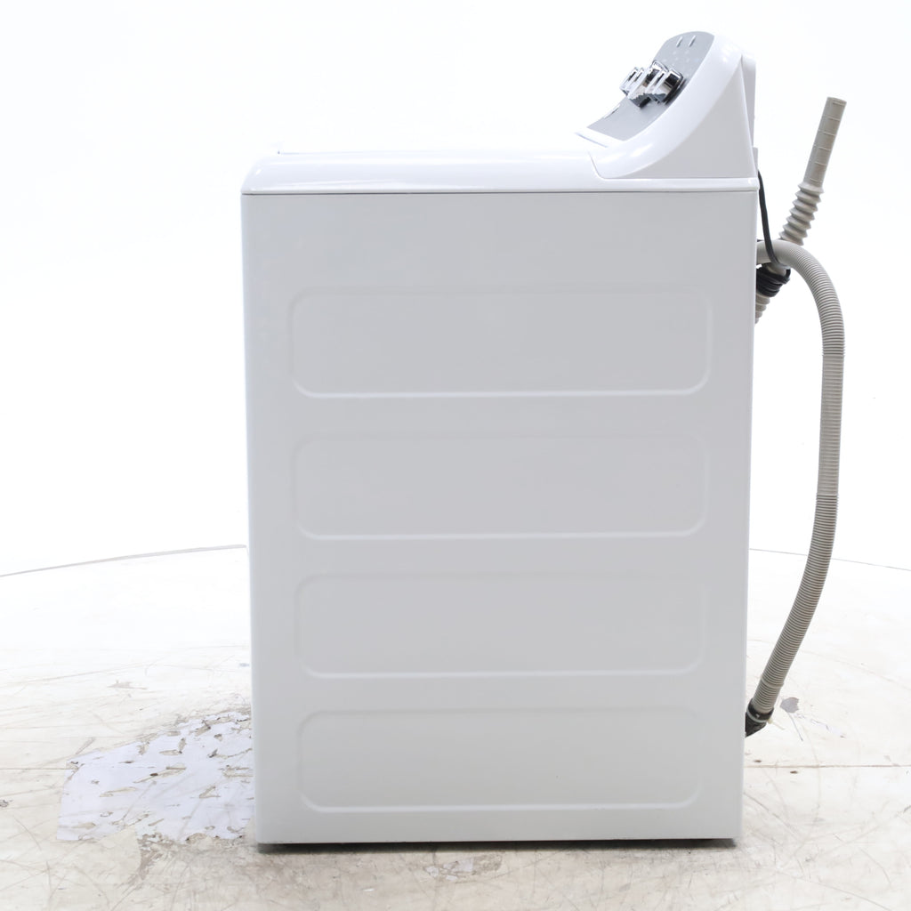 Pictures of GE 4.5 cu. ft. Capacity Washer with Stainless Steel Basket, Cold Plus and Wash Boost - Scratch & Dent - Minor - Neu Appliance Outlet - Discount Appliance Outlet in Austin, Tx