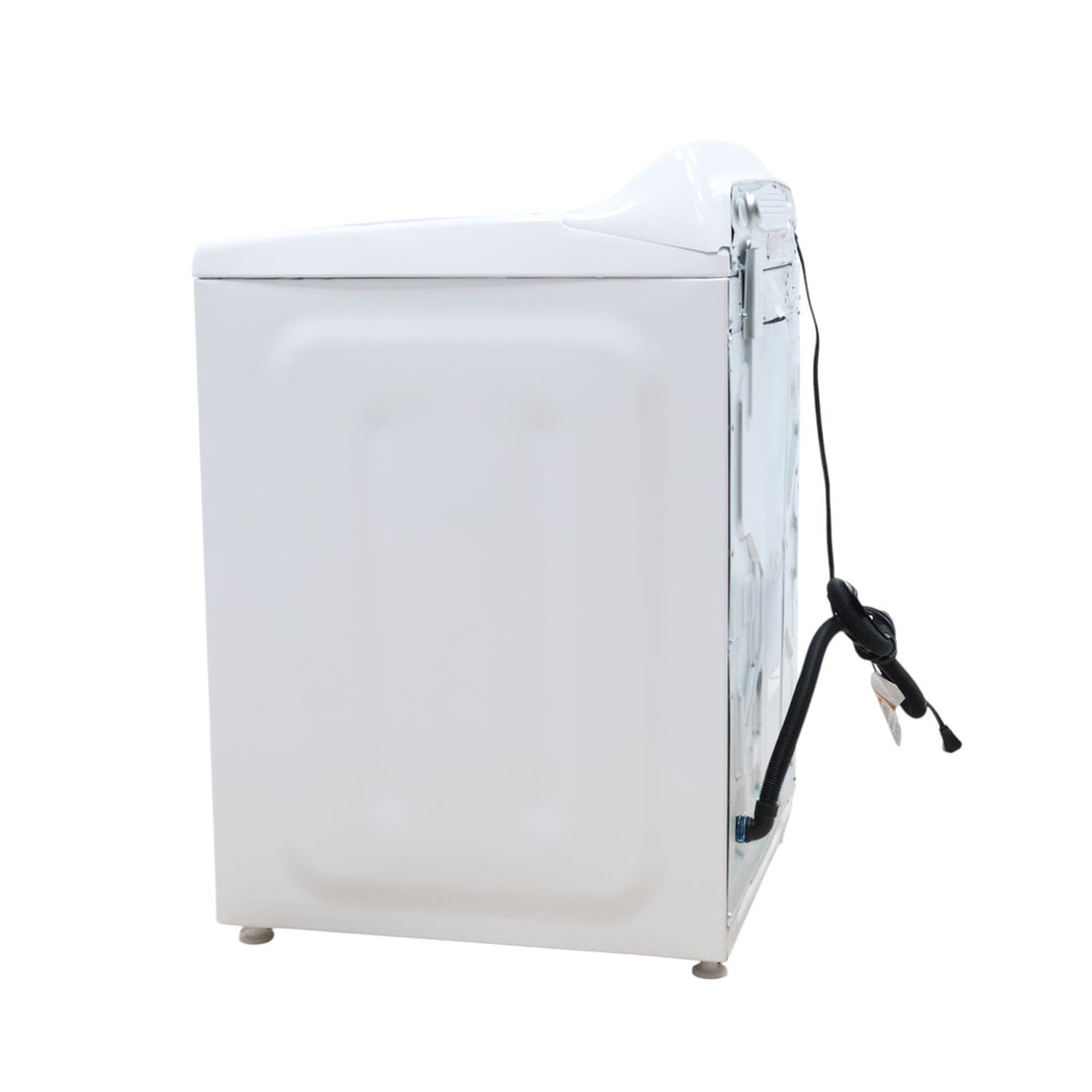 White Whirlpool 4.7 - 4.8 cu ft Capacity Top-Load Washer with 2 in 1 Removable Agitator - Scratch & Dent - Minor