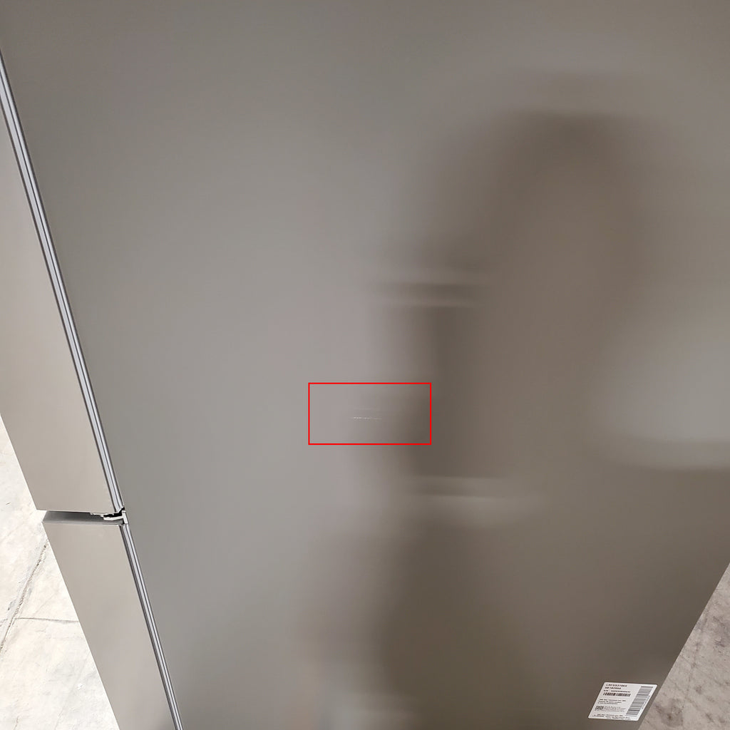 LG 31 cu. ft. Smart Standard-Depth MAX™ French Door Refrigerator with Dual Ice 3SD919 - LRFXS3106S - Scratch & Dent (Minor)