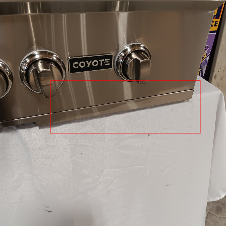Coyote 36 Inch Built-In Grill with 3 Infinity Burners™, RapidSear™ Infrared Burner, 875 sq. in. Cooking Surface, Interior Grill Lighting, LED Illuminated Knobs, and Integrated Wind Guard C2SL36NG - Scratch & Dent (Moderate)