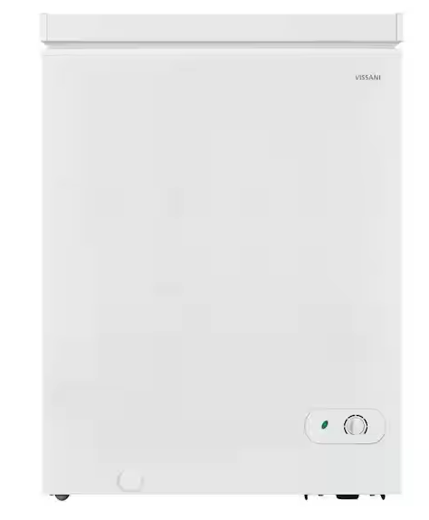 Vissani 5.0 cu. ft. Manual Defrost Chest Freezer with LED Light in White, Garage Ready 251315SD1098 - HMCF5W5 - Scratch & Dent (Moderate)
