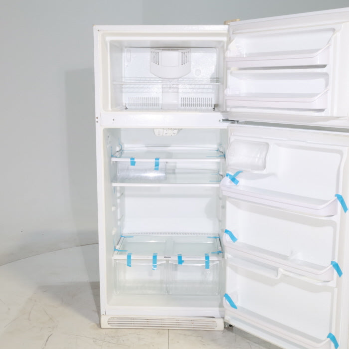 Pictures of 30" Wide Kenmore 18 cu ft White Top and Bottom Refrigerator with Adjustable  Glass Shelving - Certified Refurbished - Neu Appliance Outlet - Discount Appliance Outlet in Austin, Tx