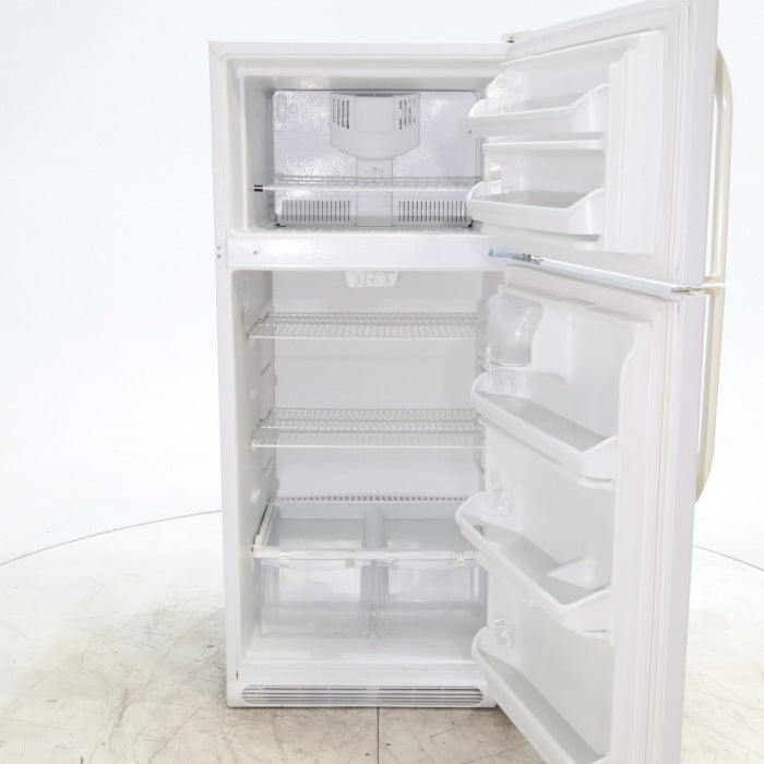 Pictures of 30" Wide Frigidaire 18.3-cu ft Top-Freezer Refrigerator with SpaceWise Wire Shelves - Certified Refurbished - Neu Appliance Outlet - Discount Appliance Outlet in Austin, Tx