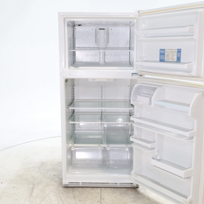 Pictures of 30" Wide Frigidaire 18.3-cu ft Top-Freezer Refrigerator with SpaceWise Wire Shelves - Certified Refurbished - Neu Appliance Outlet - Discount Appliance Outlet in Austin, Tx