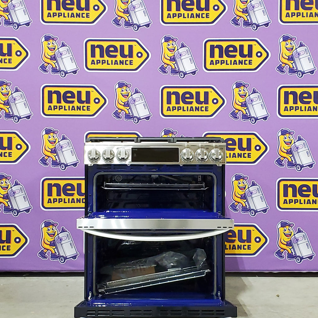 LG 6.9 cu. ft. Smart Gas Double Oven Slide-in Range with InstaView®, ProBake® Convection, Air Fry, and Air Sous Vide 3SD906 - LTGL6937F - Open Box