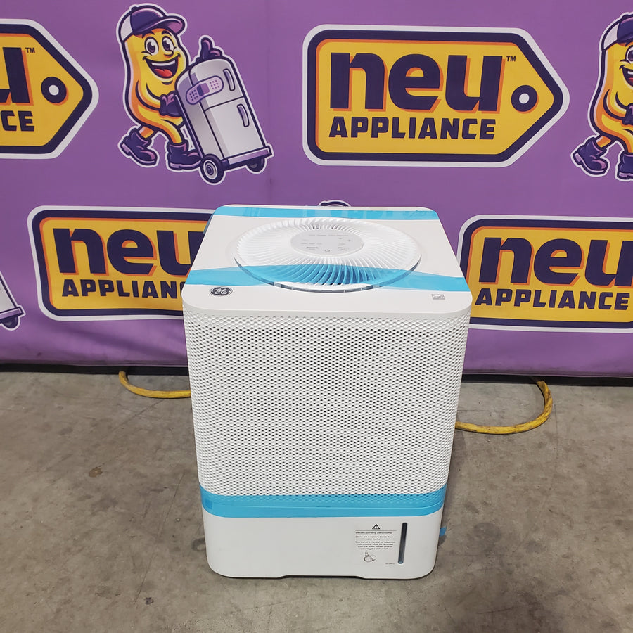 GE 50 pt. for Wet Rooms up to 5000 sq. ft. Residential Dehumidifier with Built-in. Pump in White, Wi-Fi, ENERGY STAR ADSE50XWT - Open Box