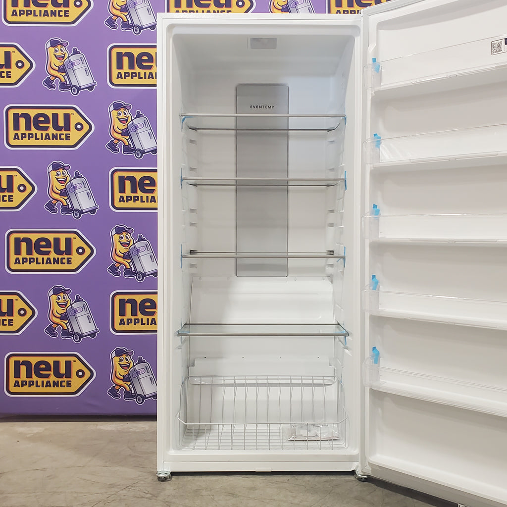 Pictures of Frigidaire 20 Cu. Ft. ENERGY STAR Garage Ready White Upright Freezer with EvenTemp™ Cooling System - 3SD402 - FFUE2024AW - Scratch & Dent (Minor) - Neu Appliance Outlet - Discount Appliance Outlet in Austin, Tx