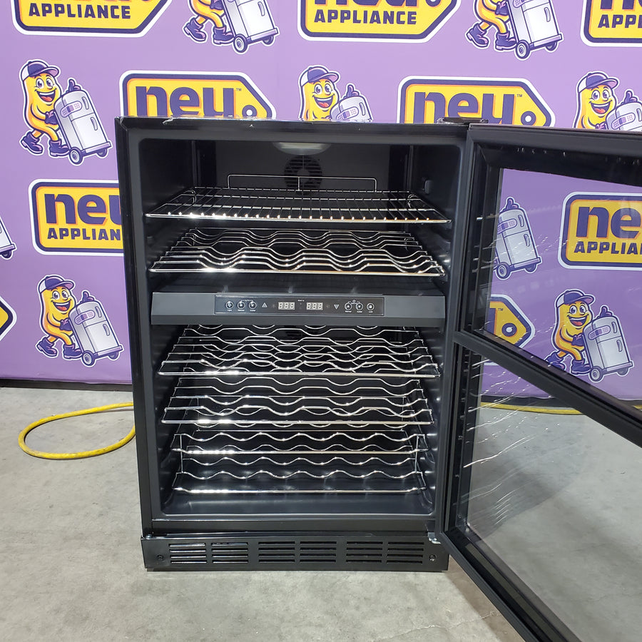 Magic Chef 44 Bottle Dual Zone Wine Cooler in Stainless Steel HMWC44DZ - Scratch & Dent (Minor)