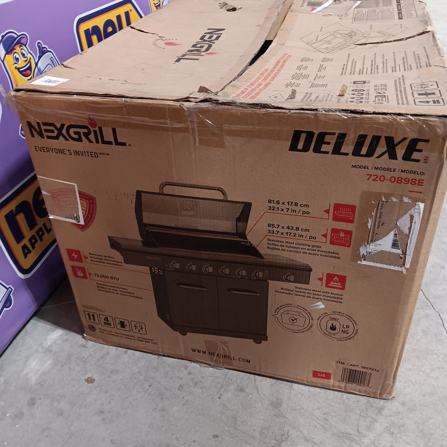 Nexgrill Deluxe 7-Burner Gas Grill with Stainless Steel Side Burner 720-0898E - New in Box
