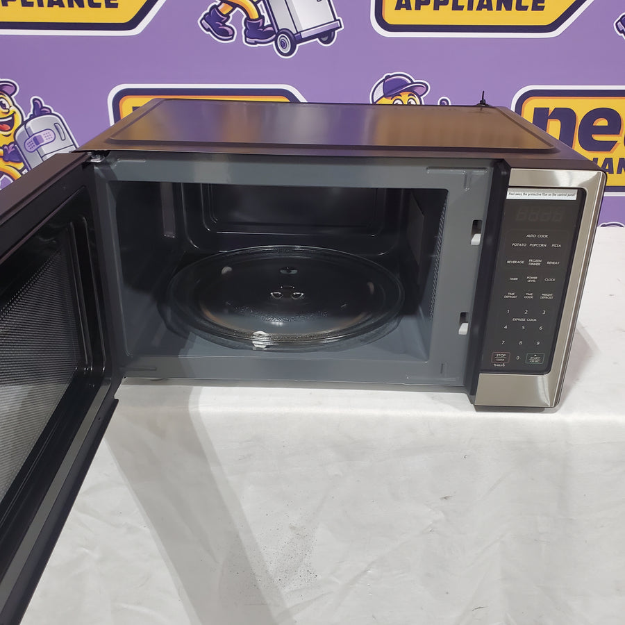 Vissani 1.1 cu. ft. Countertop Microwave in Fingerprint Resistant Stainless Steel VSCMWE11S2W-10 - Open Box