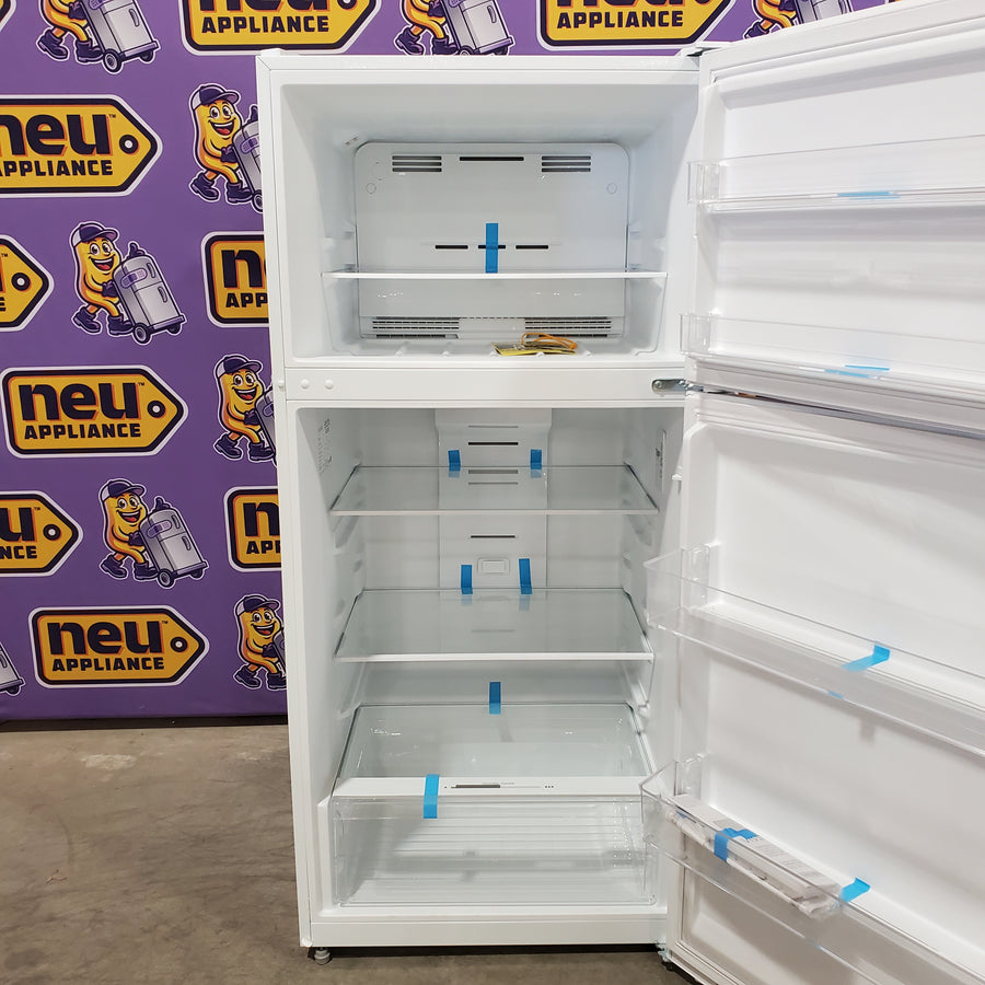 Vissani 14.2 cu. ft. Top Freezer Refrigerator in White, Garage Ready 25139SD814 - MDTF14WH5 - Scratch & Dent (Minor)