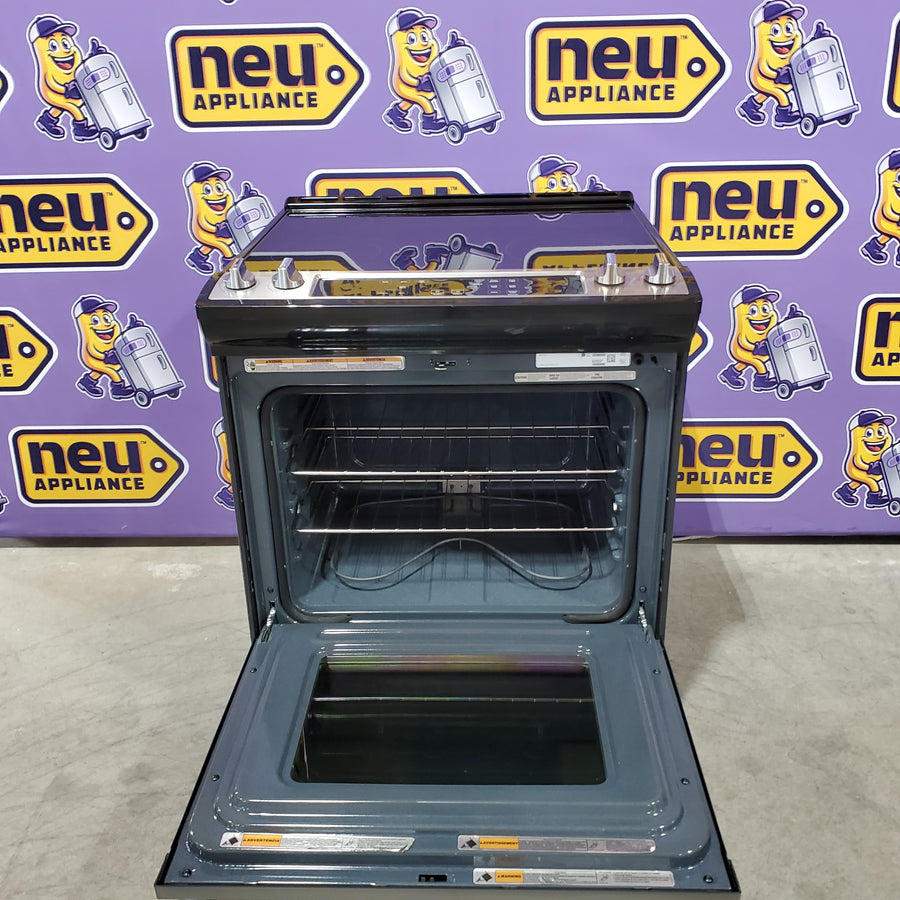 Whirlpool 4.8 cu. ft. 4 Burner Element Single Oven Electric Range in Stainless Steel 22136SD247 - WEE515S0LZ - Scratch & Dent (Minor)