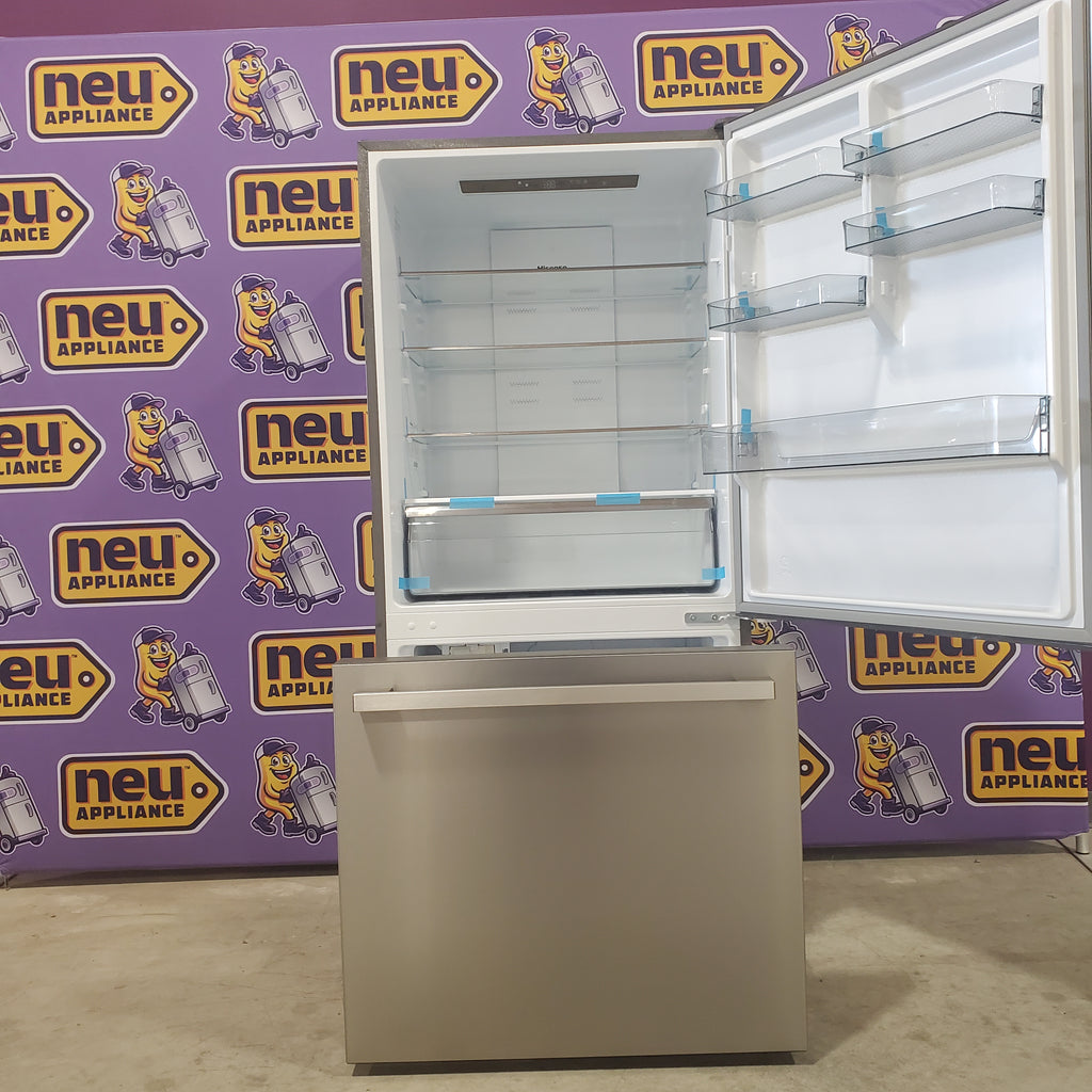 Pictures of 33" Wide Counter Depth Hisense ENERGY STAR 17.2-cu ft Bottom-Freezer Refrigerator with Ice Maker in Fingerprint Resistant Stainless Steel - Open Box - Neu Appliance Outlet - Discount Appliance Outlet in Austin, Tx