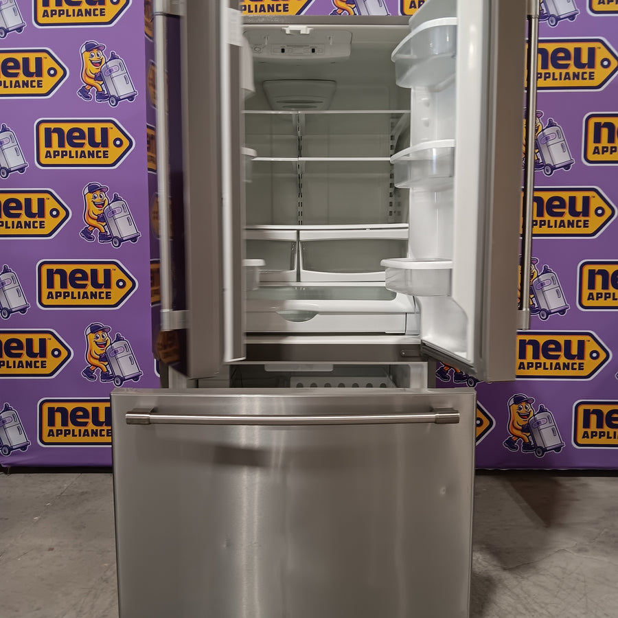 Maytag 25.2-cu ft French Door Refrigerator with Ice Maker in Fingerprint Resistant Stainless Steel 25136CR626 - MFF2558FEZ - Scratch & Dent - Minor
