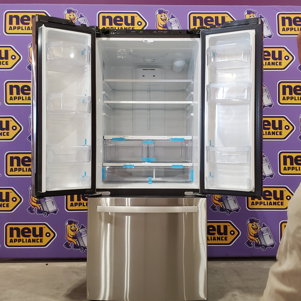 Pictures of GE® ENERGY STAR® 30" Wide 20.8 Cu. Ft. French-Door Refrigerator with Icemaker and Advanced Water Filtration GNE21FYKFS - Scratch & Dent (Minor) - Neu Appliance Outlet - Discount Appliance Outlet in Austin, Tx
