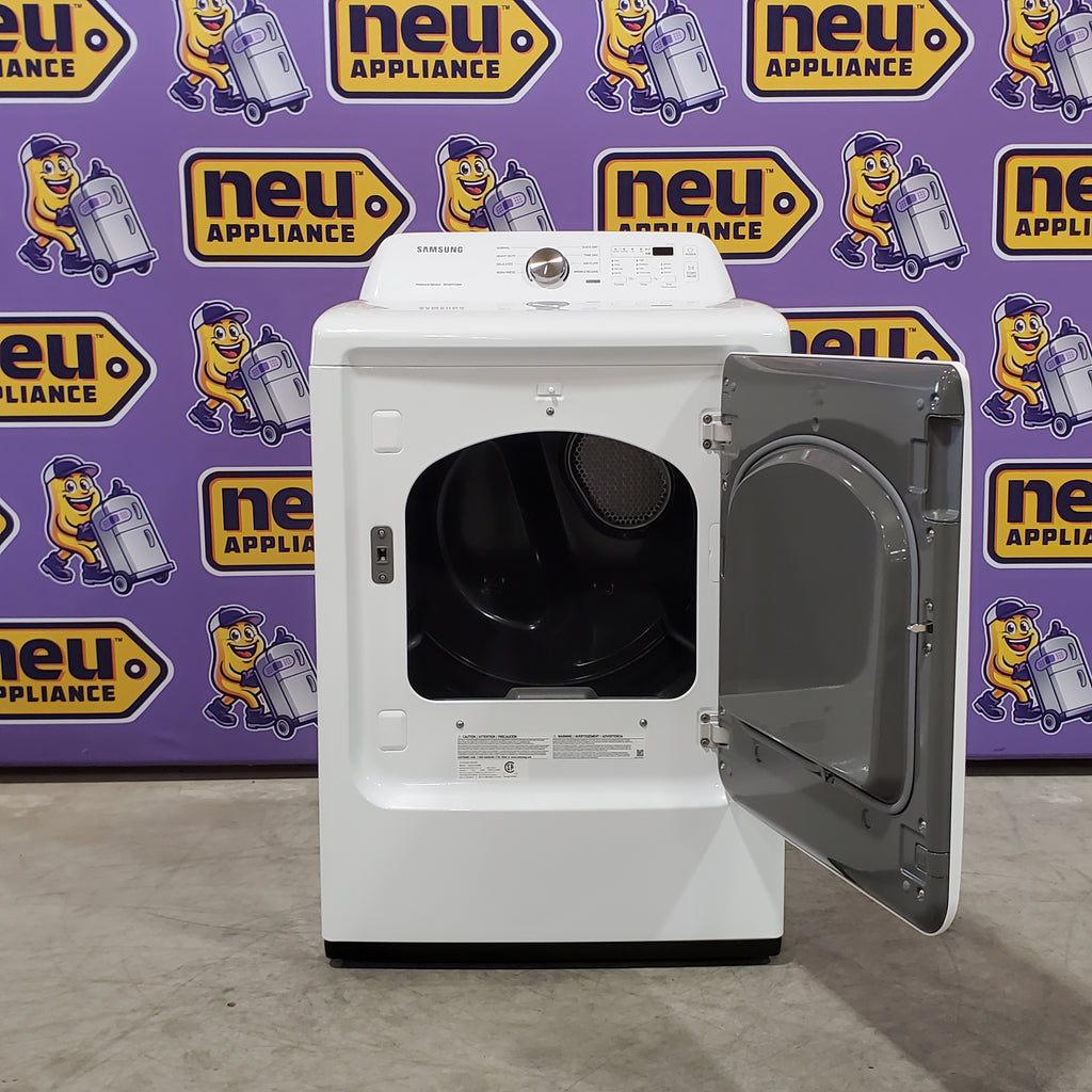 Pictures of Samsung 4.0 cu. ft. Top Load Washer with ActiveWave™ Agitator and Soft-Close Lid in White WA40A3005AW - Scratch & Dent (Minor) and Samsung 7.2 cu. ft. Electric Dryer with Sensor Dry in White 16029 - DVE45T3200W - Open Box - Neu Appliance Outlet - Discount Appliance Outlet in Austin, Tx