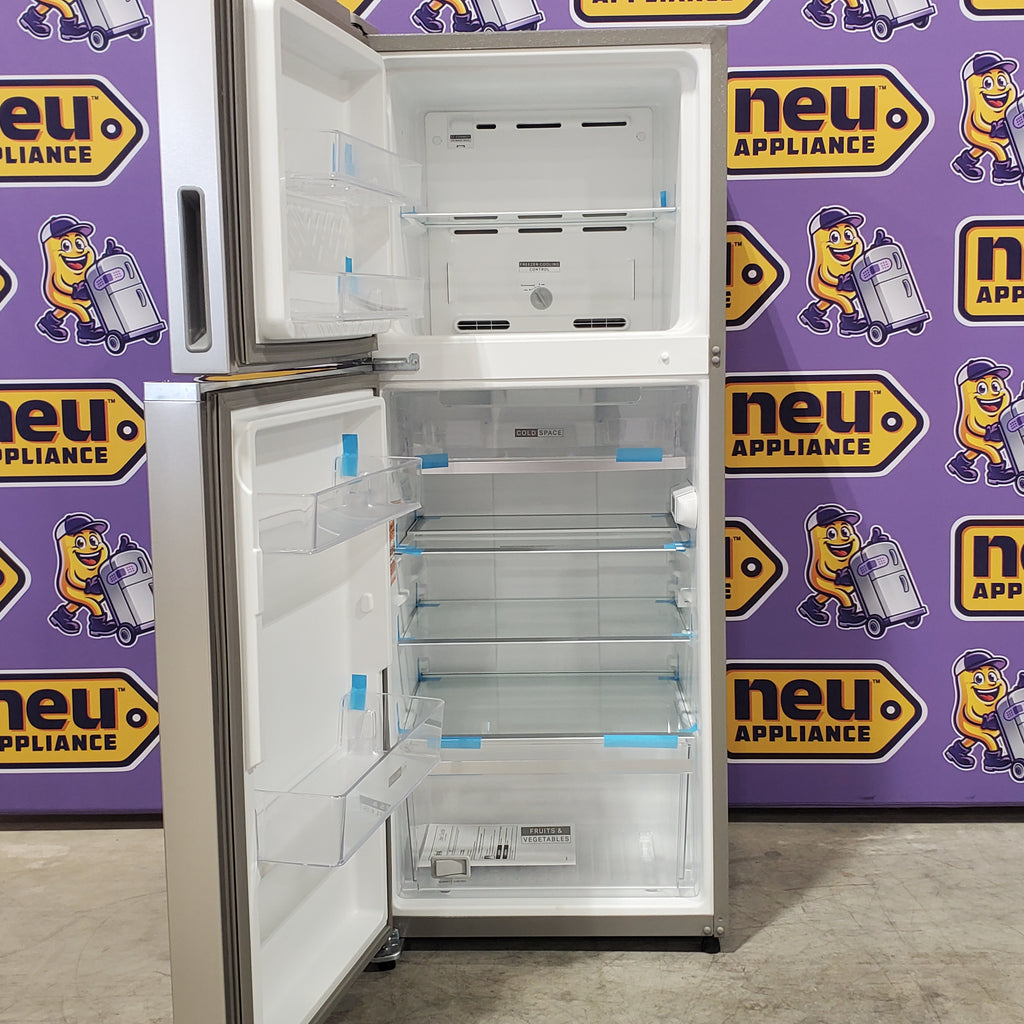 Pictures of Whirlpool 24-inch 11.6 cu. ft. Wide Top-Freezer Refrigerator WRT312CZJZ - Scratch & Dent (Minor) - Neu Appliance Outlet - Discount Appliance Outlet in Austin, Tx