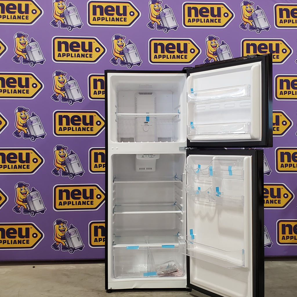 Pictures of Magic Chef 10.1 cu. ft. Top Freezer Refrigerator in Black HMDR1000BE - Scratch & Dent (Moderate) - Neu Appliance Outlet - Discount Appliance Outlet in Austin, Tx