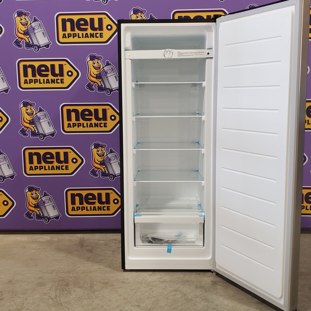 Pictures of 7.1 cu. ft. Manual Defrost Convertible Upright Freezer in Stainless Steel Look MDUFC7SS4 - Scratch & Dent - Minor - Neu Appliance Outlet - Discount Appliance Outlet in Austin, Tx