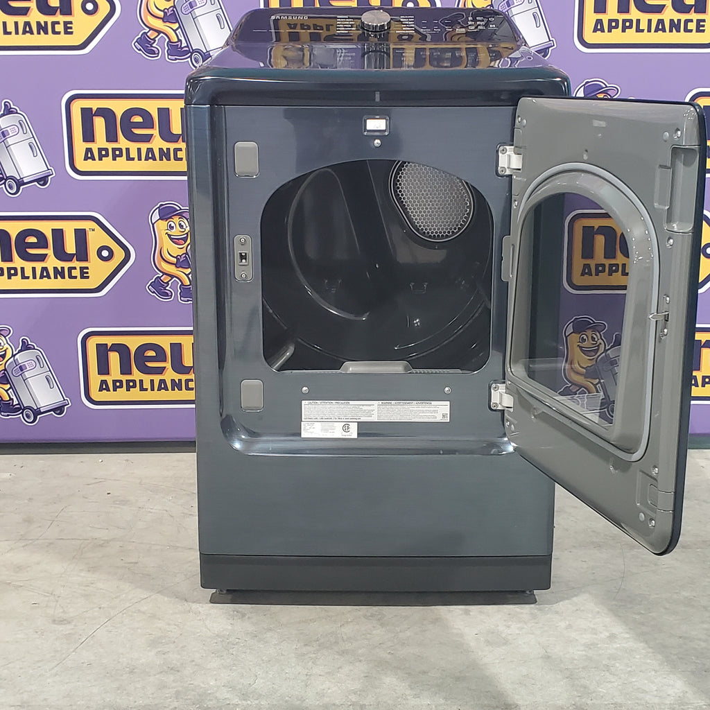 Pictures of Samsung Brushed Navy Blue 5.4 cu. ft. Smart Top Load Washer with Pet Care Solution and Super Speed Wash and 7.4 cu. ft. Smart Vented Electric Dryer with Pet Care Dry and Steam Sanitize+ - Scratch & Dent - Minor - Neu Appliance Outlet - Discount Appliance Outlet in Austin, Tx