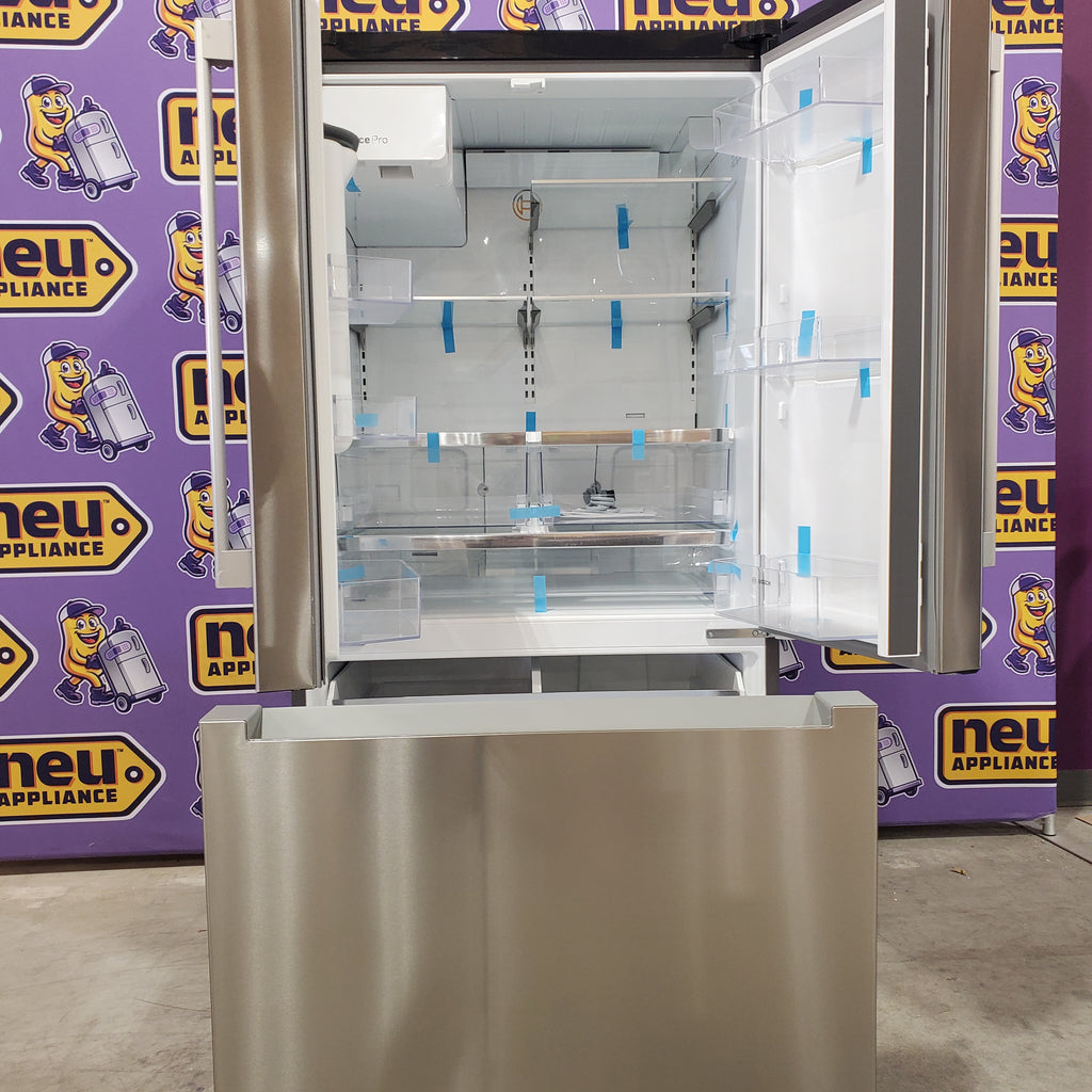 Bosch Fastest Ice Maker Standard-Depth 300 Series 26-cu ft 3 -Door Smart Compatible French Door Refrigerator with Ice Maker with Water and Ice Dispenser in Stainless Steel 3SD897 - B36FD31ENS - Open Box