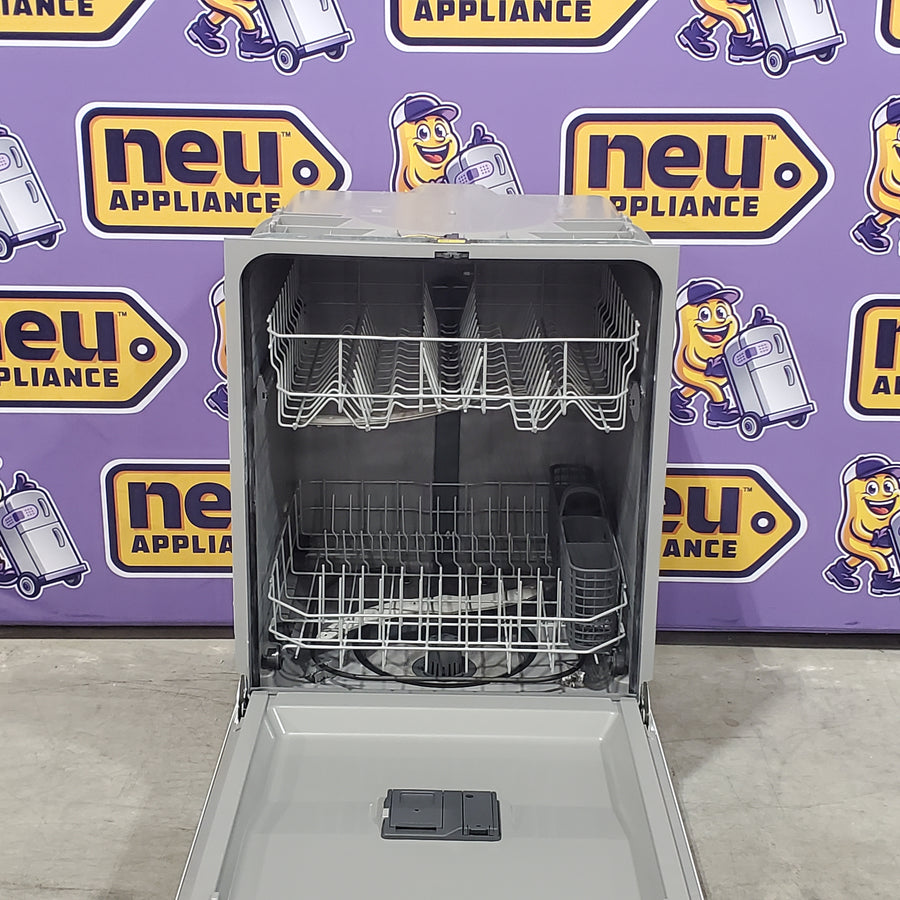 GE® ENERGY STAR® Dishwasher with Front Controls in White 25133SD441 - GDF460PGTWW - Open Box