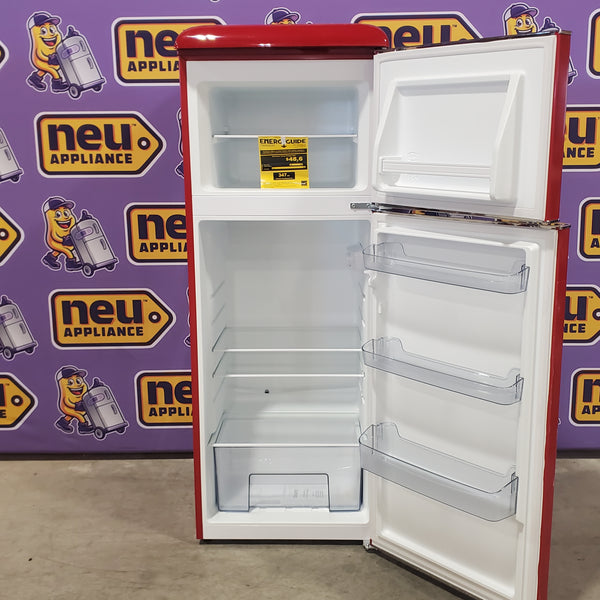 Galanz 22 in. 7.6 cu. ft. Retro Top Freezer Refrigerator, Hot Rod Red,