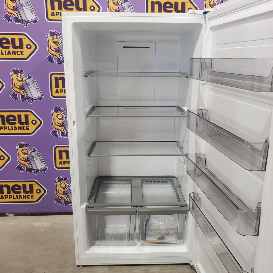 Midea 17 cu. ft. Convertible Upright Freezer in White 22133SD204 - MRU17F5AWW - Scratch & Dent (Minor)