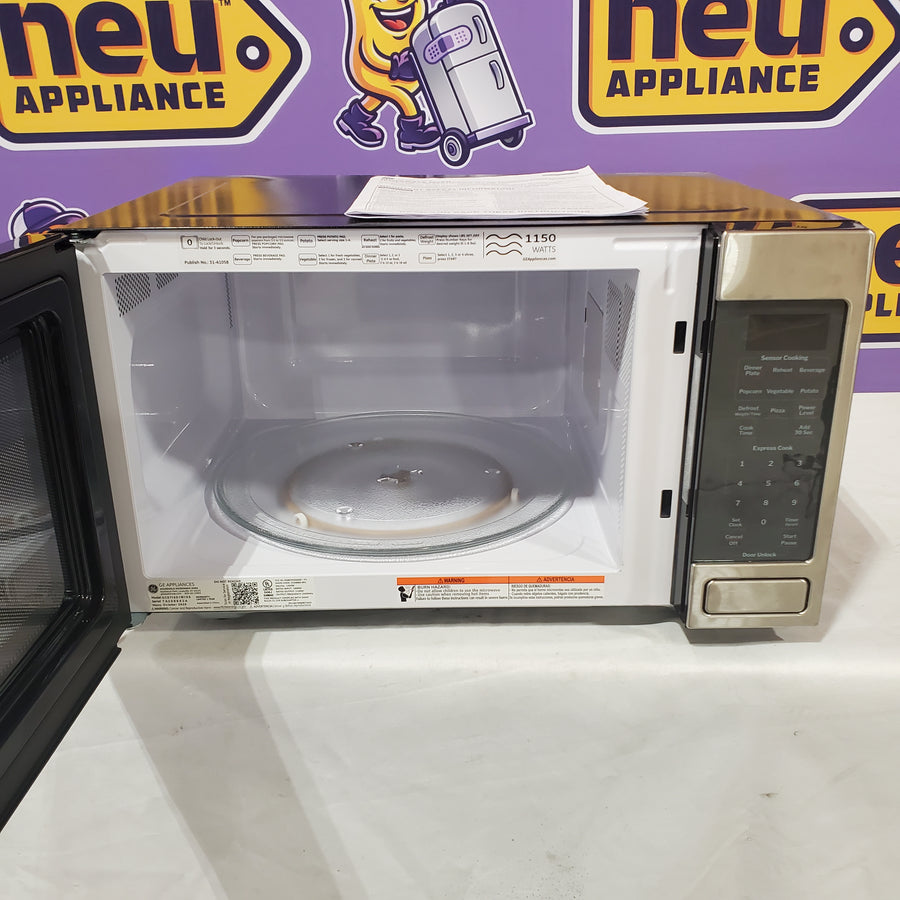GE® 1.6 Cu. Ft. Countertop Microwave Oven in Stainless Steel GCST16S1WSS - Open Box