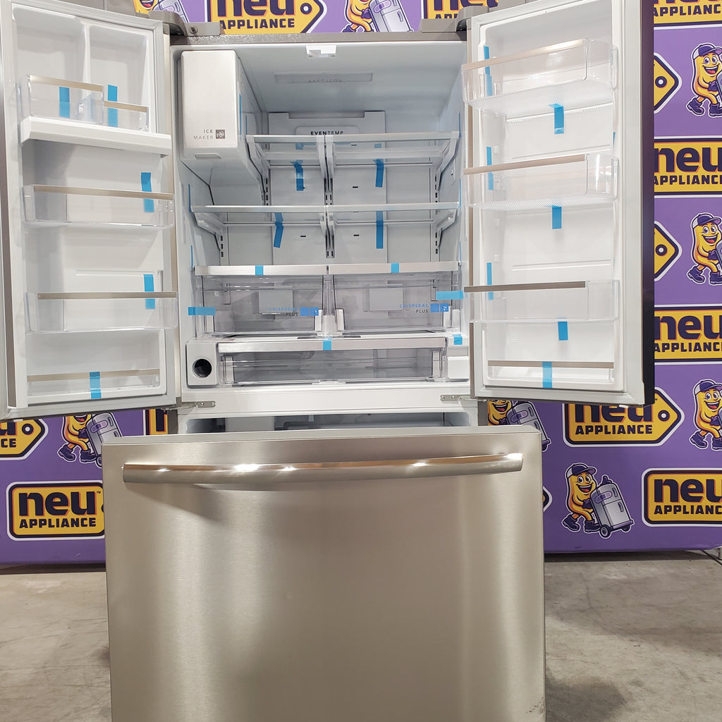 Pictures of Frigidaire 27.8-cu ft ENERGY STAR French Door Refrigerator with Dual Ice Maker in Fingerprint Resistant Stainless Steel - 3SD550 - GRFS2853AF - Scratch & Dent (Minor) - Neu Appliance Outlet - Discount Appliance Outlet in Austin, Tx