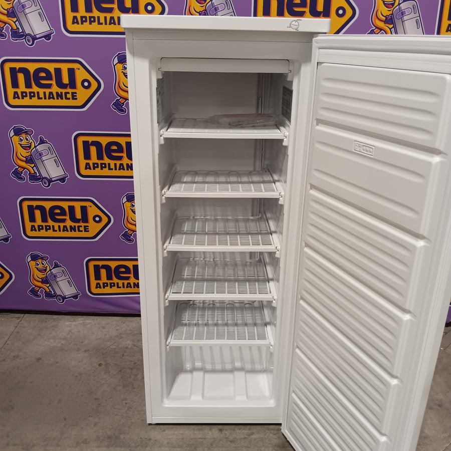 Frigidaire White 22 Inch Upright 6 Cu. Ft. Freezer with Manual Defrost FFUM0623AW - Open Box