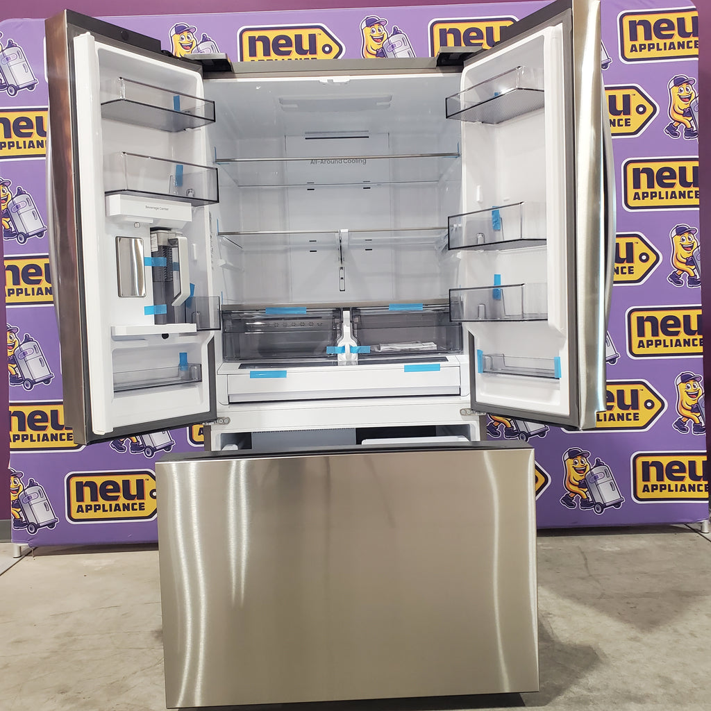 Pictures of Samsung 31.5-cu ft 3-Door ENERGY STAR Smart French Door Refrigerator with Dual Ice Maker in Stainless Steel - 3SD482 - RF32CG5300SR - Scratch & Dent (Minor) - Neu Appliance Outlet - Discount Appliance Outlet in Austin, Tx